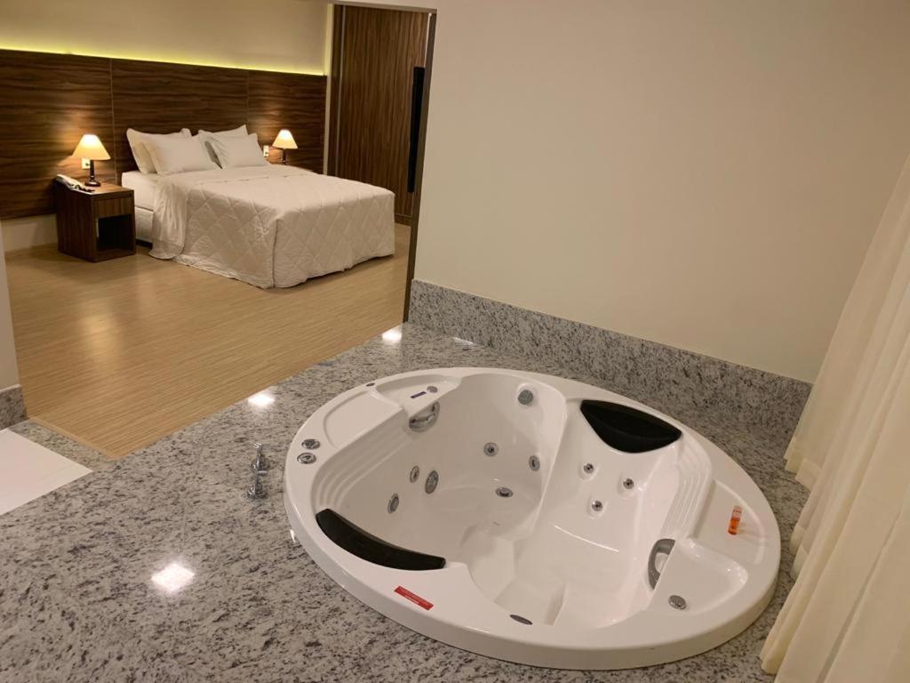 Hotel Mirante Sao Bras São Brás do Suaçuí Екстериор снимка