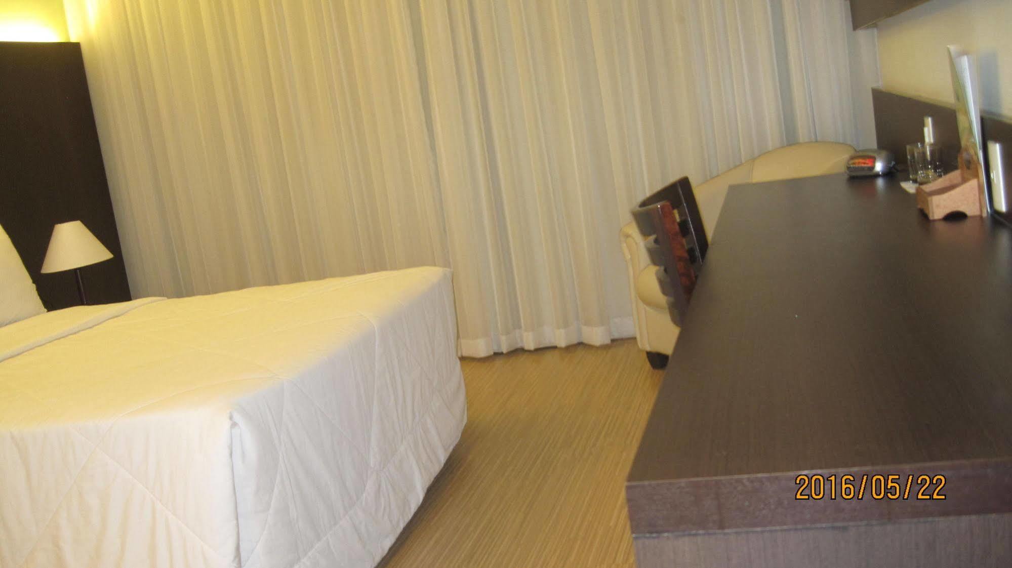 Hotel Mirante Sao Bras São Brás do Suaçuí Екстериор снимка